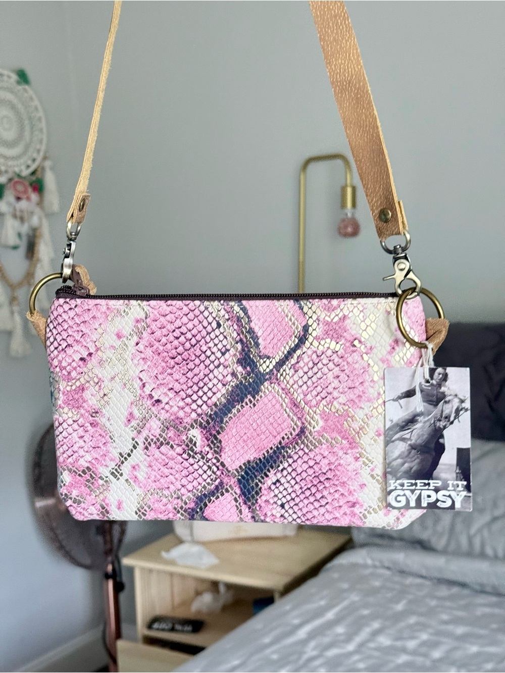 Keep it Gypsy Pink “Olive Pink Snake Print” Leather Cross Body Upcycled Custom - Picture 4 of 8